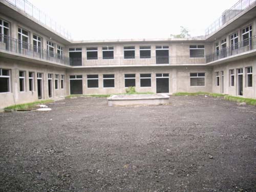 昌平区小汤山西官庄独院厂库房出租