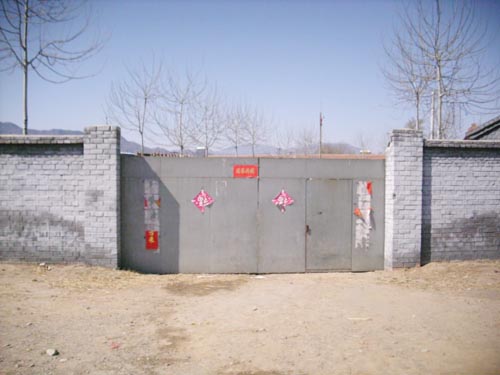 西六环莲石路独院出租2000平米